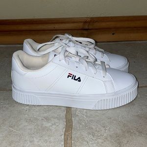 Fila’s - size US 8